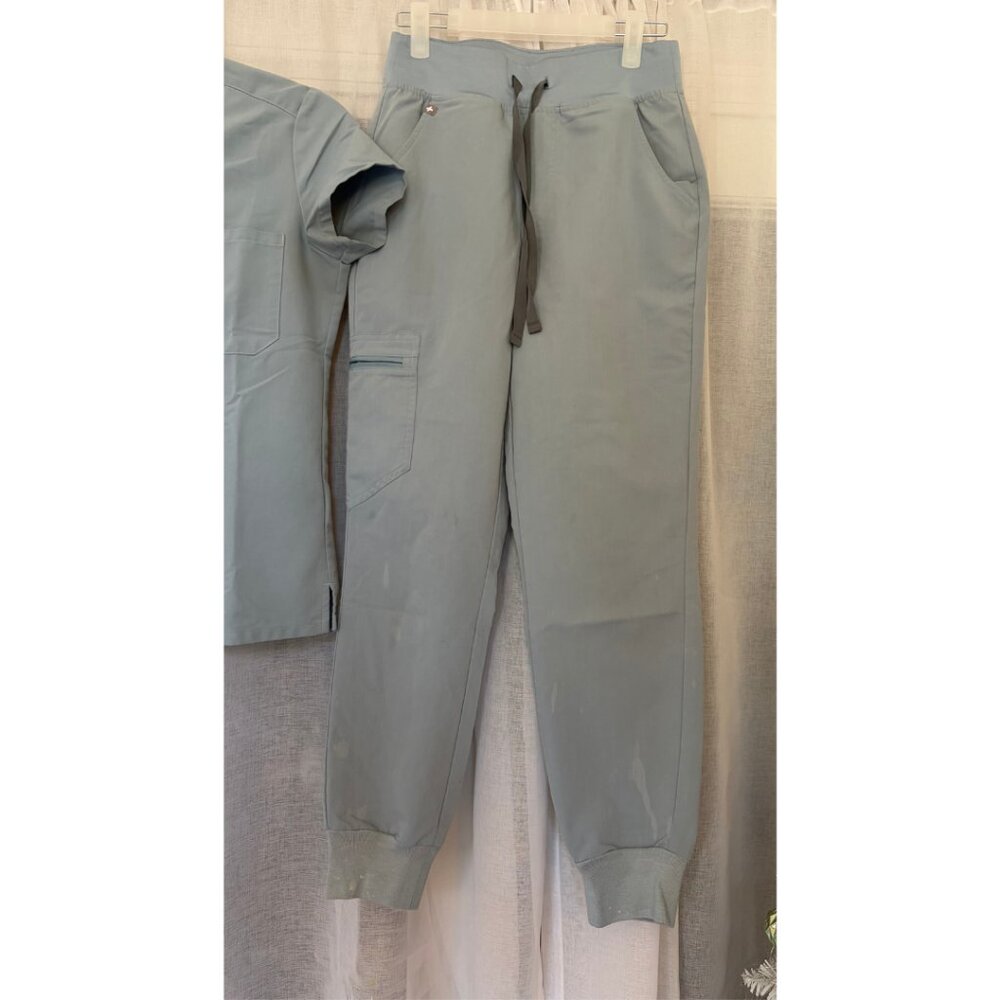 FIGS Women’s Medical Scrubs Top & Pants Gray XS - Picture 6 of 8